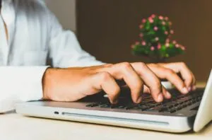 Pourquoi activer l’authentification à deux facteurs (2FA) en 2025 ?