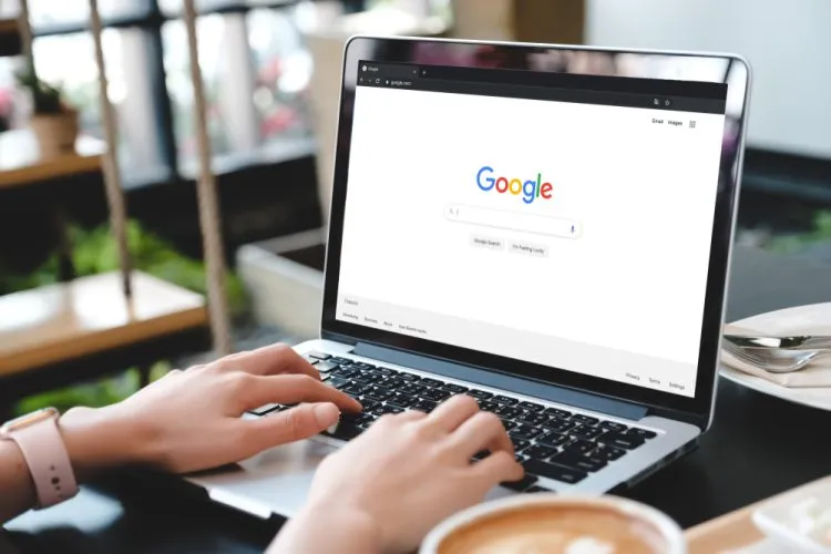 moteur de recherche